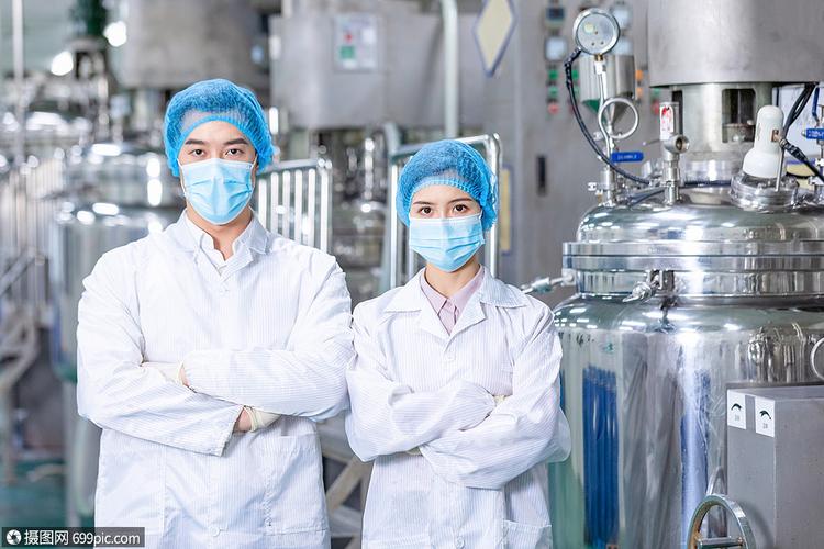 塔林深处的坚守与荣光 记现代化工厂里的化工技术工人